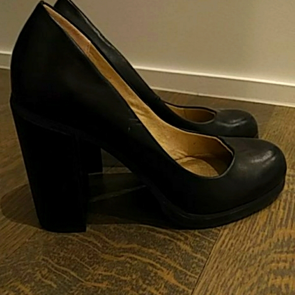 Bc vegan leather chunky black pumps - Picture 3 of 6
